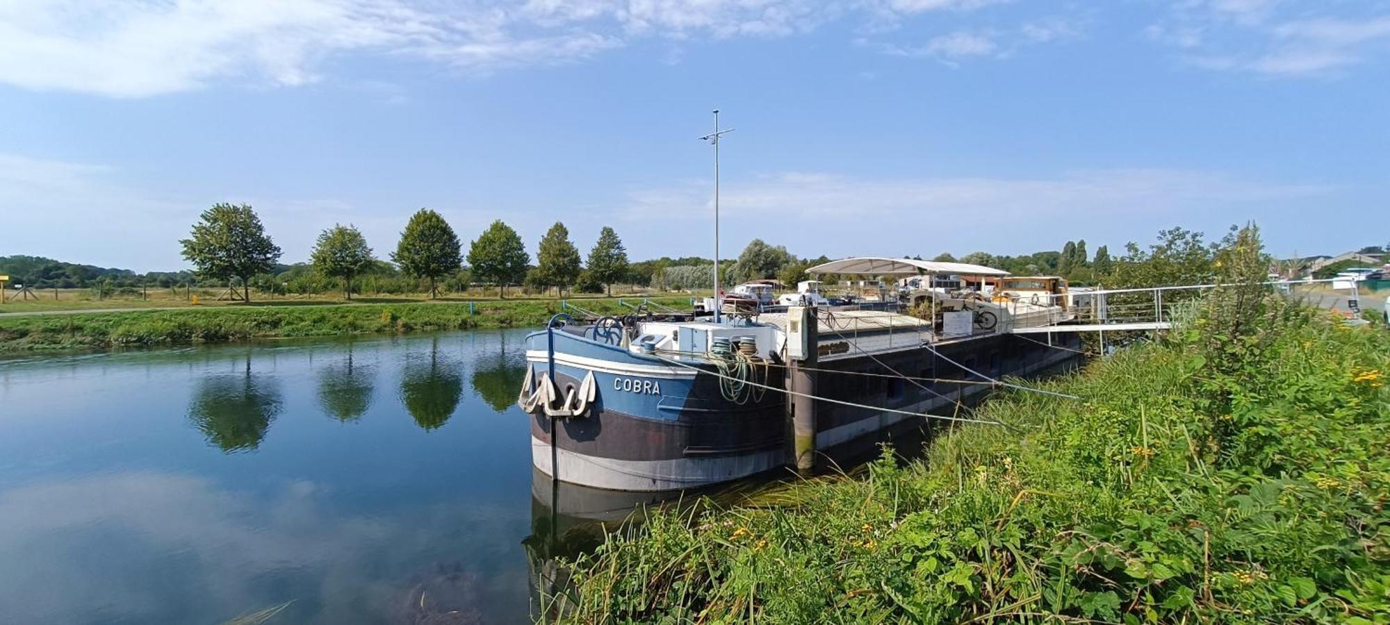 Odyssee Gite Sur Peniche Saint-Valery-sur-Somme Bagian luar foto